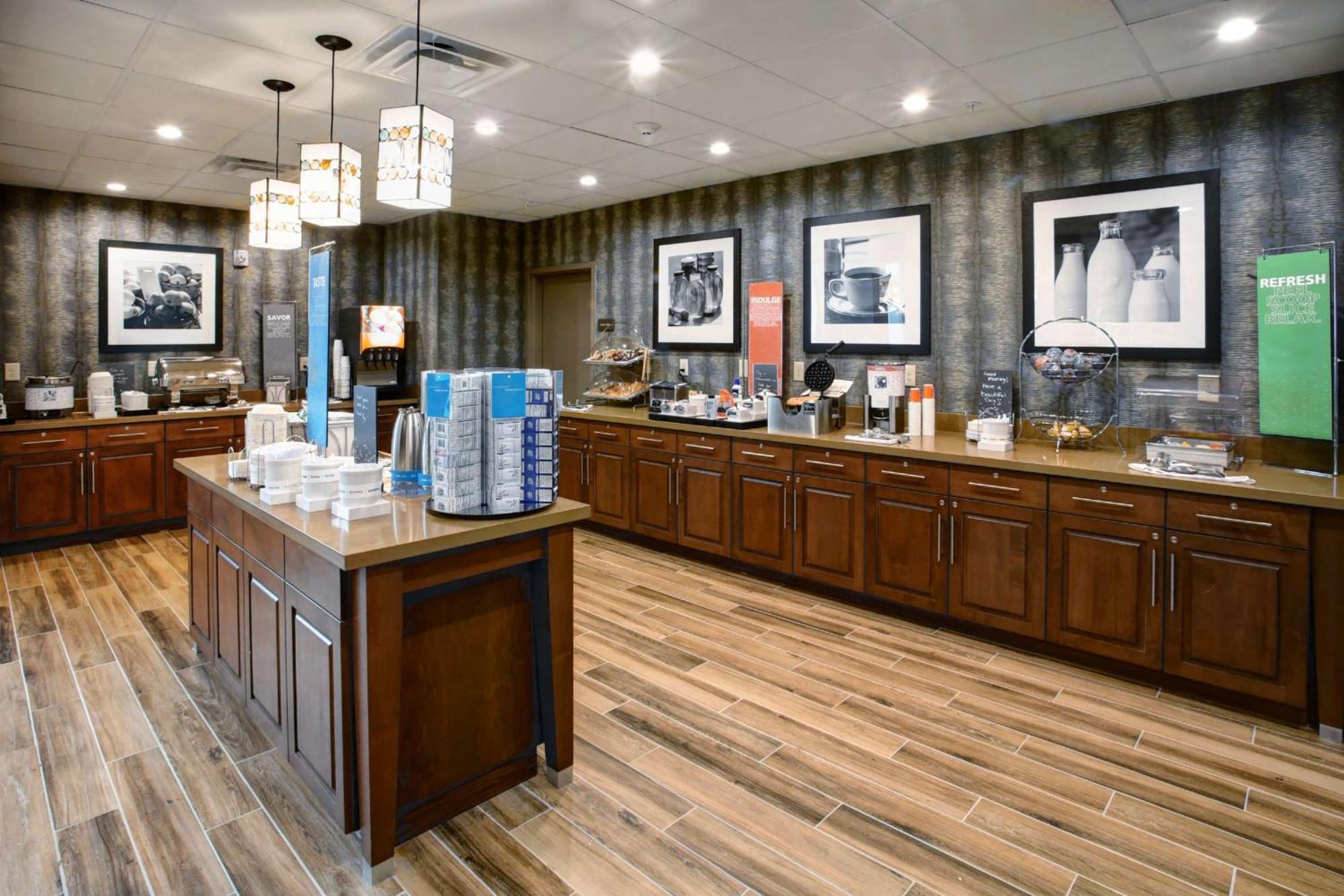 Hampton Inn & Suites By Hilton Baltimore/Aberdeen, Md Екстериор снимка